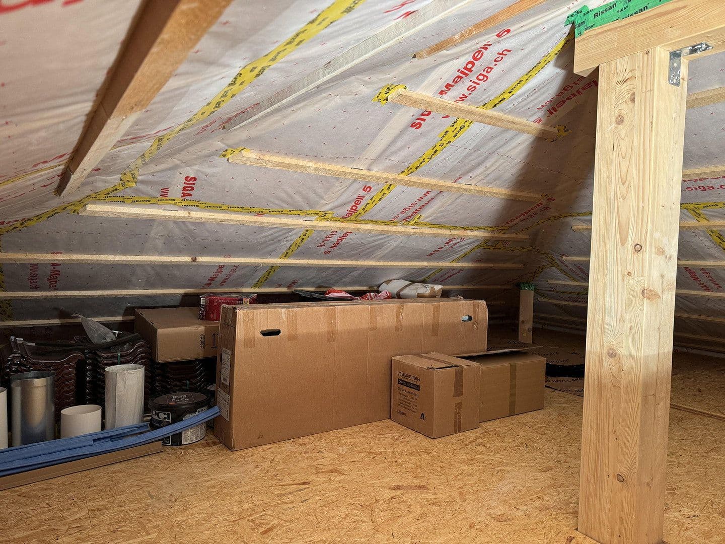 Prodej domu 227 m², pozemek 639 m², Laupheim, Bádensko-Württembersko Prodej domu 227 m², pozemek 639 m², Laupheim, Bádensko-Württembersko