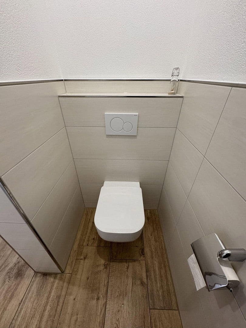 Prodej domu 227 m², pozemek 639 m², Laupheim, Bádensko-Württembersko Prodej domu 227 m², pozemek 639 m², Laupheim, Bádensko-Württembersko