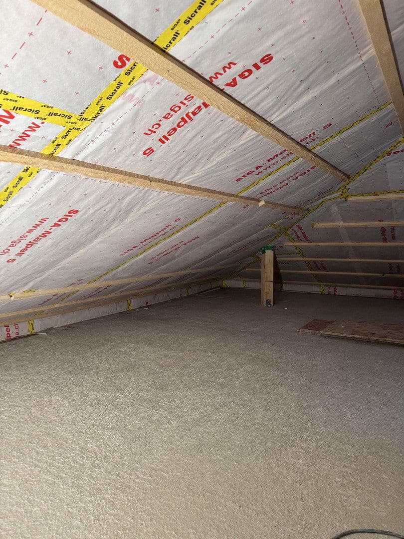 Prodej domu 227 m², pozemek 639 m², Laupheim, Bádensko-Württembersko Prodej domu 227 m², pozemek 639 m², Laupheim, Bádensko-Württembersko