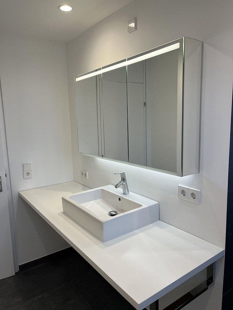 Pronájem bytu 3+kk 89 m², Im Schafhof 15, Ostfildern, Bádensko-Württembersko Pronájem bytu 3+kk 89 m², Im Schafhof 15, Ostfildern, Bádensko-Württembersko