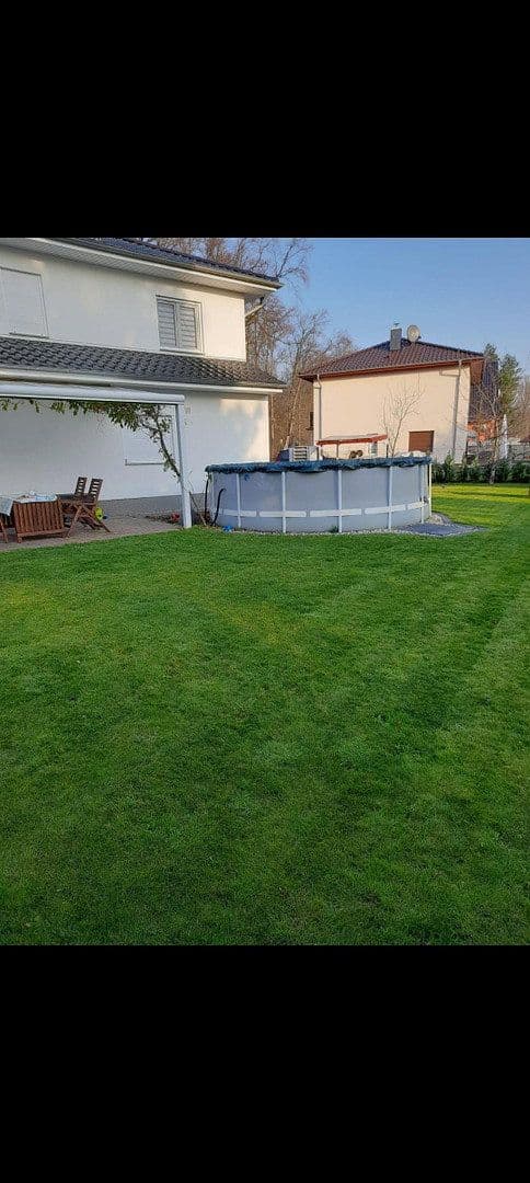 Prodej domu 135 m², pozemek 698 m², Falkensee, Braniborsko Prodej domu 135 m², pozemek 698 m², Falkensee, Braniborsko