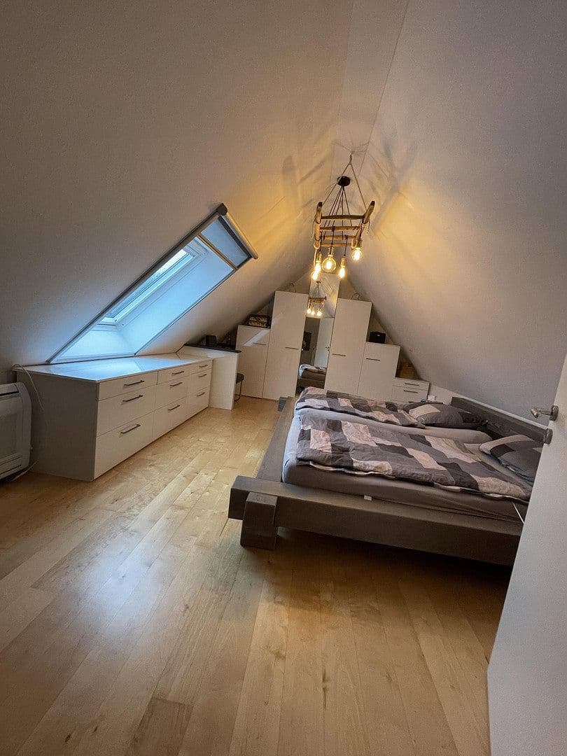 Prodej bytu 3+1 109 m², Gröbenzell, Bavorsko Prodej bytu 3+1 109 m², Gröbenzell, Bavorsko