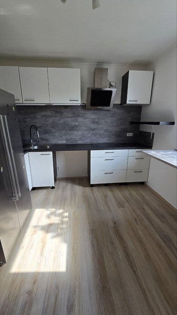 Prodej domu 120 m², pozemek 883 m², Dürrlauingen, Bavorsko Prodej domu 120 m², pozemek 883 m², Dürrlauingen, Bavorsko