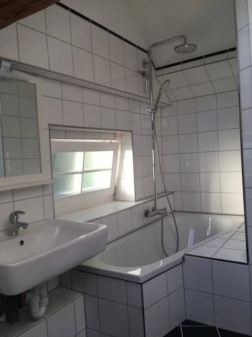 Prodej domu 217 m², pozemek 1.003 m², Zeißpfad 55, Berlin Lichtenrade, Berlín Prodej domu 217 m², pozemek 1.003 m², Zeißpfad 55, Berlin Lichtenrade, Berlín