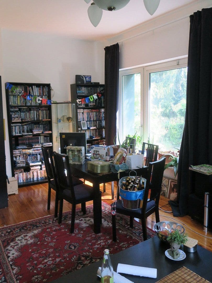 Prodej domu 217 m², pozemek 1.003 m², Zeißpfad 55, Berlin Lichtenrade, Berlín Prodej domu 217 m², pozemek 1.003 m², Zeißpfad 55, Berlin Lichtenrade, Berlín