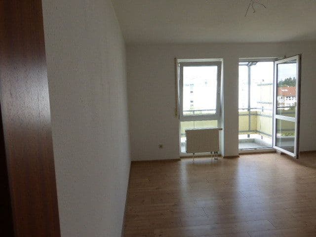 Pronájem bytu 3+1 76 m², Friedrich-Weick-Str. 18, Karlsruhe, Bádensko-Württembersko Pronájem bytu 3+1 76 m², Friedrich-Weick-Str. 18, Karlsruhe, Bádensko-Württembersko