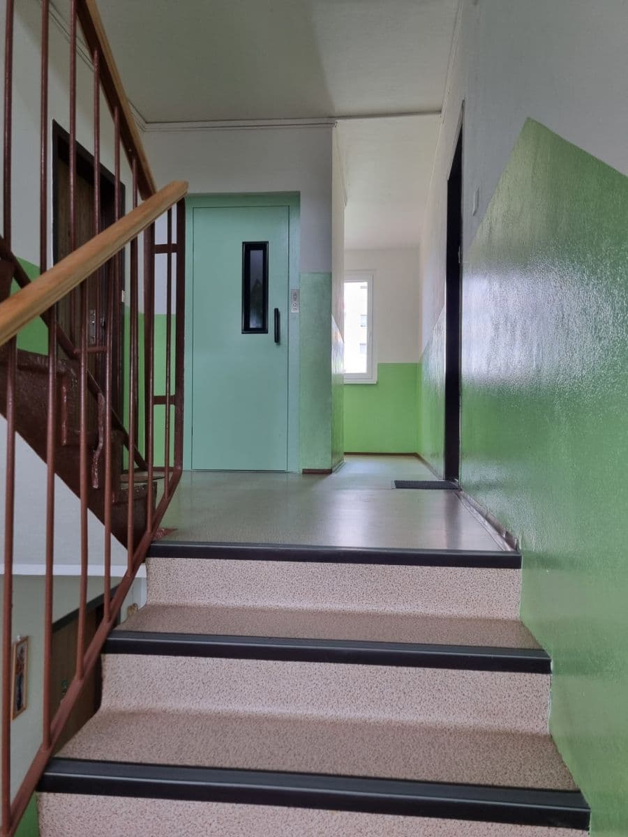 Pronájem bytu 3+1 70 m², Jihlavská, Česká Lípa, Liberecký kraj Pronájem bytu 3+1 70 m², Jihlavská, Česká Lípa, Liberecký kraj
