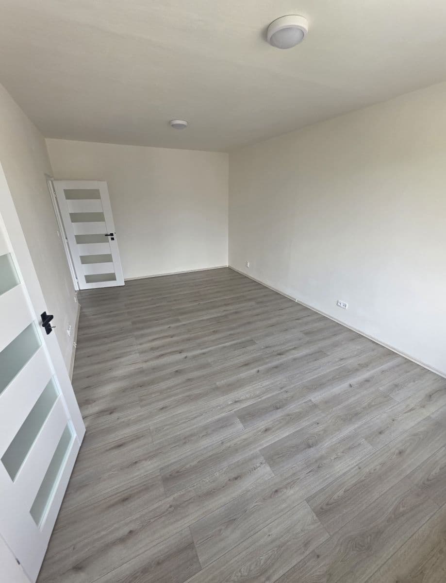 Prodej bytu 2+1 62 m², Budovatelů, Jablonec nad Nisou, Liberecký kraj Prodej bytu 2+1 62 m², Budovatelů, Jablonec nad Nisou, Liberecký kraj