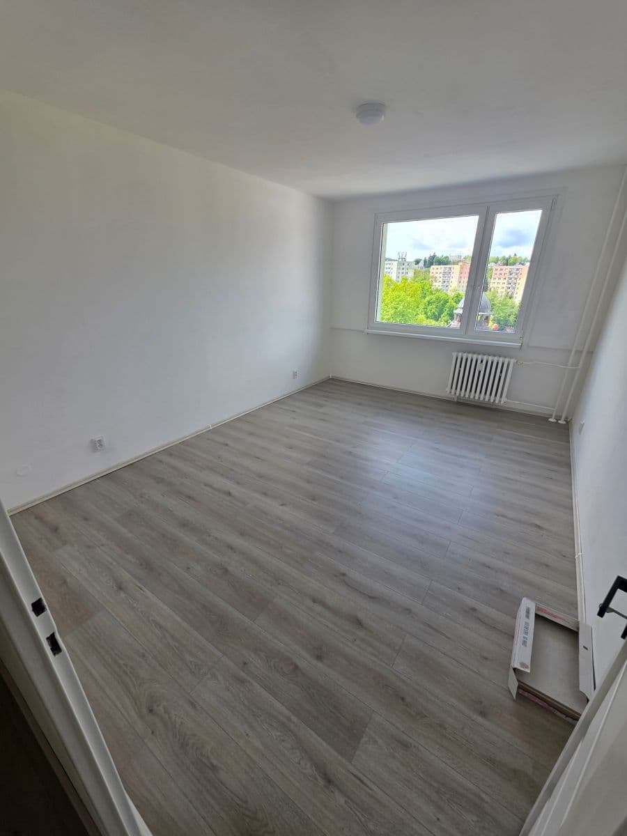 Prodej bytu 2+1 62 m², Budovatelů, Jablonec nad Nisou, Liberecký kraj Prodej bytu 2+1 62 m², Budovatelů, Jablonec nad Nisou, Liberecký kraj