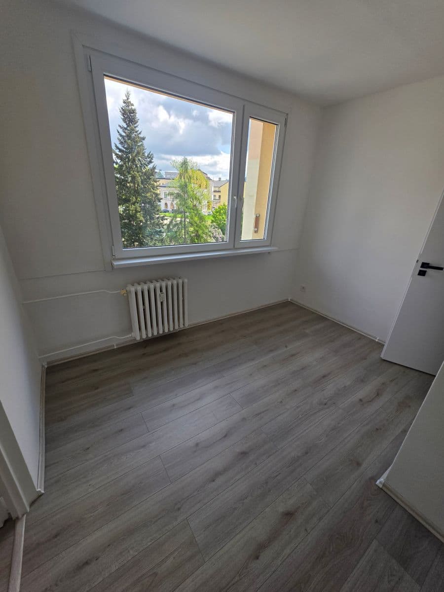Prodej bytu 2+1 62 m², Budovatelů, Jablonec nad Nisou, Liberecký kraj Prodej bytu 2+1 62 m², Budovatelů, Jablonec nad Nisou, Liberecký kraj