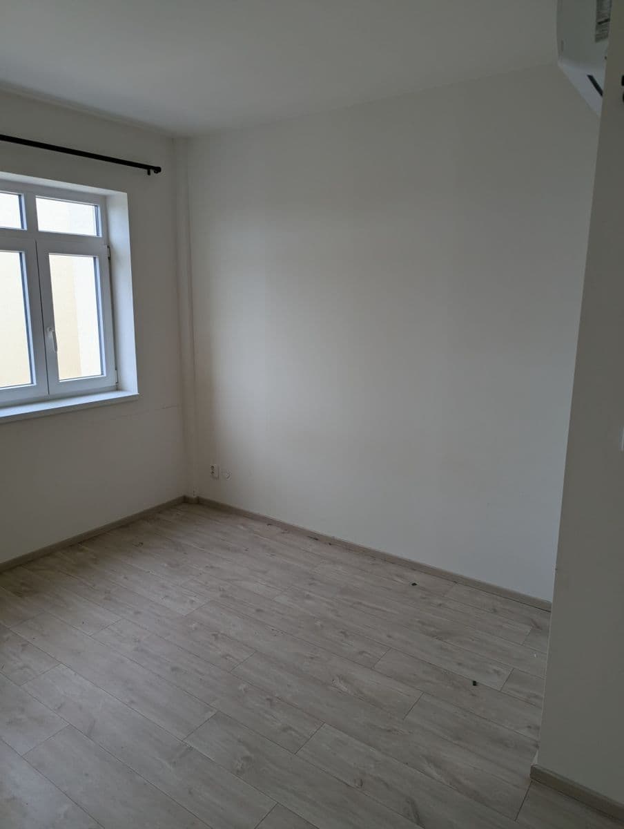 Pronájem bytu 3+kk 87 m², Pekařská, Brno, Jihomoravský kraj Pronájem bytu 3+kk 87 m², Pekařská, Brno, Jihomoravský kraj
