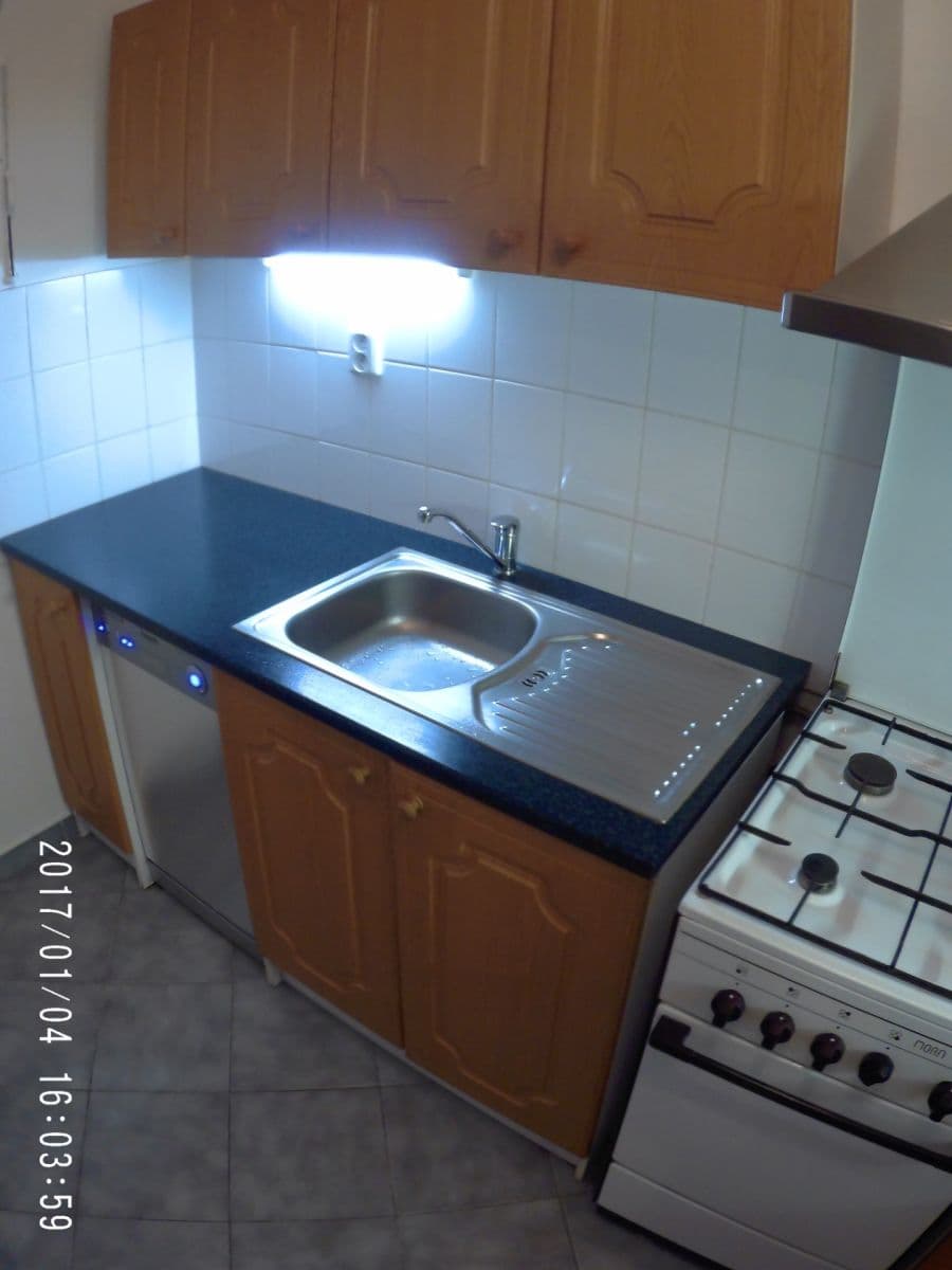 Pronájem bytu 2+kk 38 m², 5. května, Praha, Praha Pronájem bytu 2+kk 38 m², 5. května, Praha, Praha