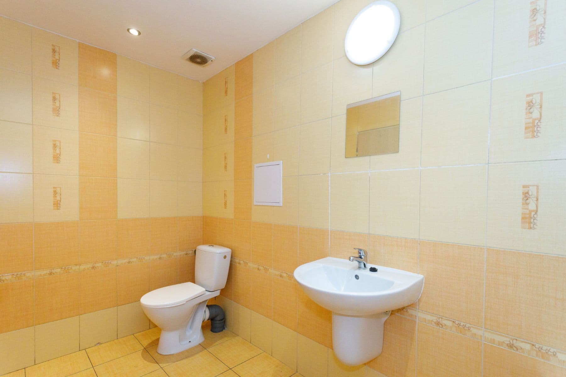 Prodej bytu 2+1 51 m², Bayerova, Přerov, Olomoucký kraj Prodej bytu 2+1 51 m², Bayerova, Přerov, Olomoucký kraj
