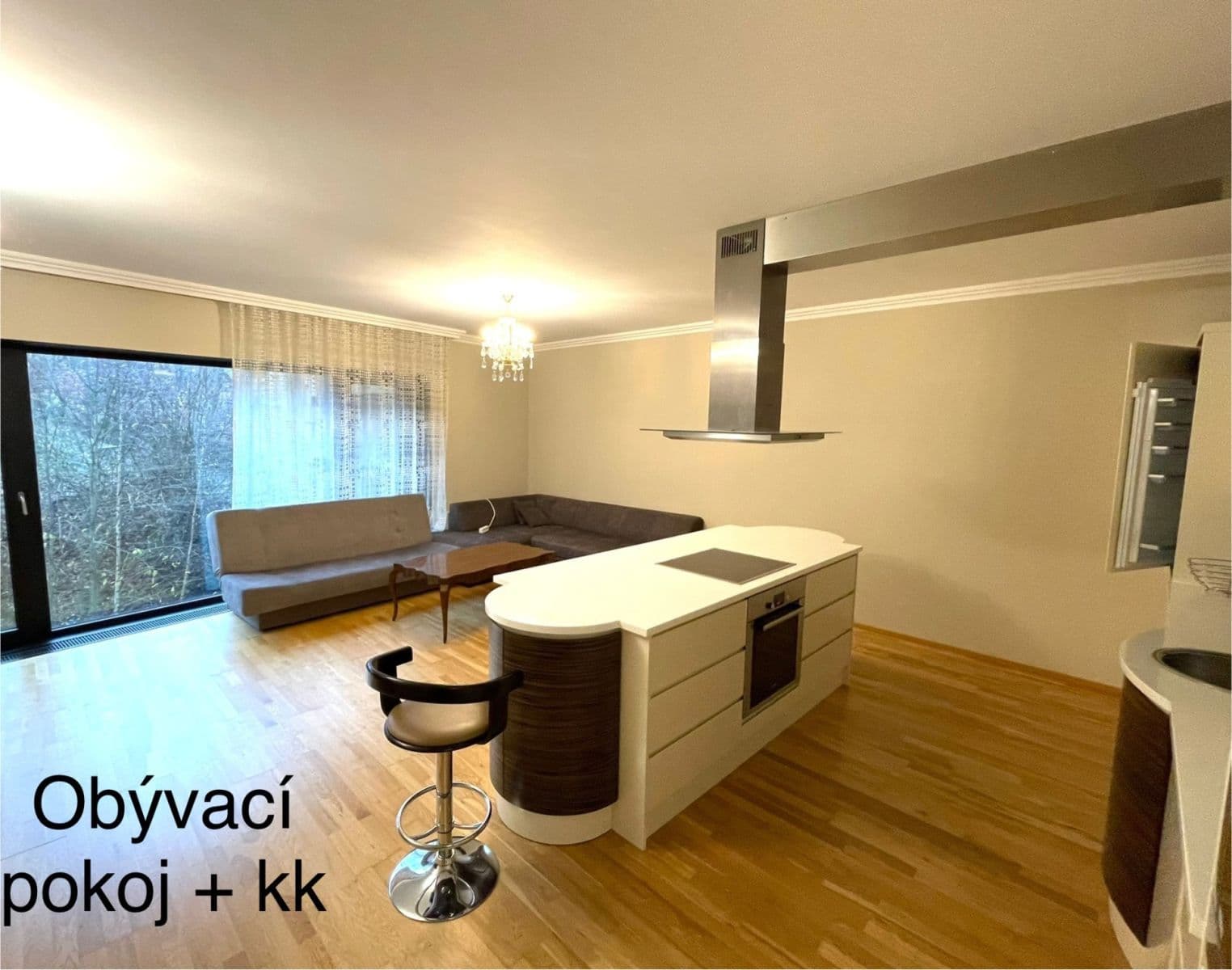 Prodej bytu 3+kk 88 m², Pražská silnice, Karlovy Vary, Karlovarský kraj Prodej bytu 3+kk 88 m², Pražská silnice, Karlovy Vary, Karlovarský kraj