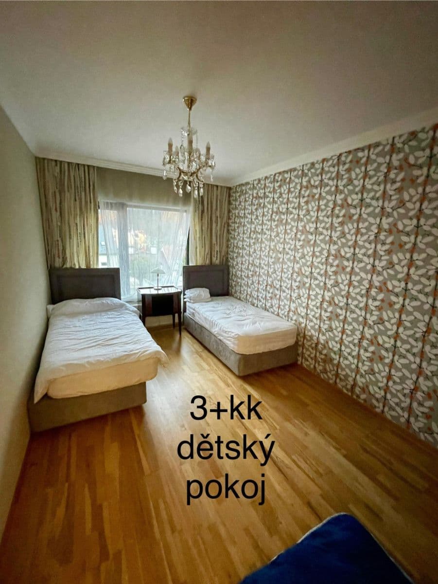 Prodej bytu 3+kk 88 m², Pražská silnice, Karlovy Vary, Karlovarský kraj Prodej bytu 3+kk 88 m², Pražská silnice, Karlovy Vary, Karlovarský kraj