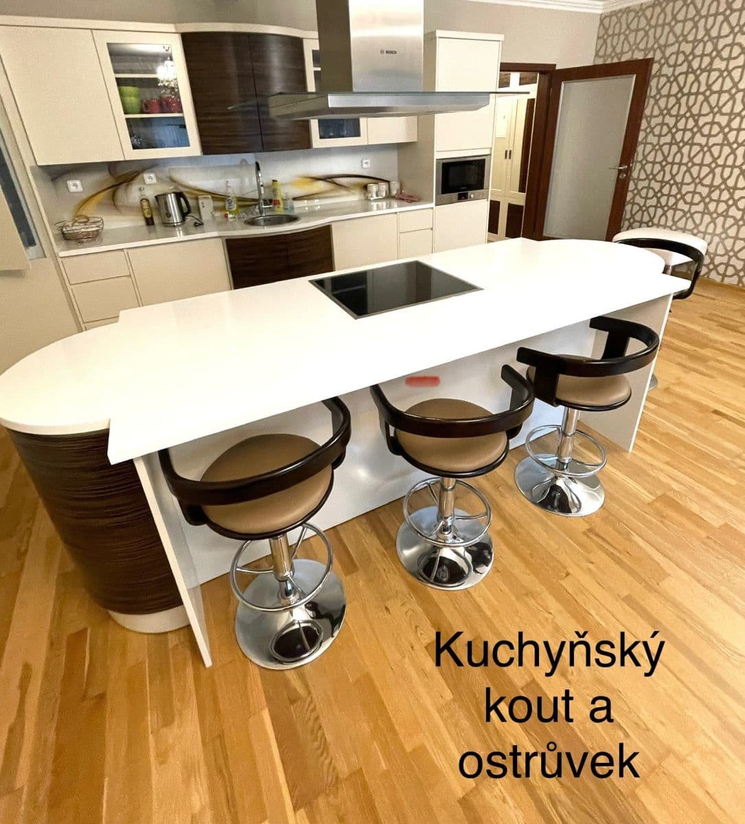 Prodej bytu 3+kk 88 m², Pražská silnice, Karlovy Vary, Karlovarský kraj Prodej bytu 3+kk 88 m², Pražská silnice, Karlovy Vary, Karlovarský kraj