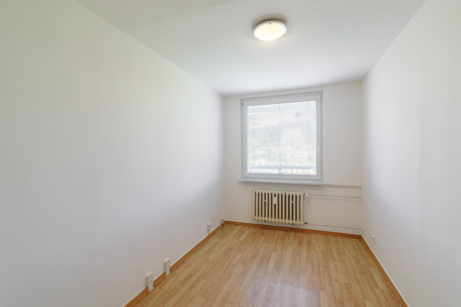 Prodej bytu 2+kk 58 m², Proutěná, Praha, Praha Prodej bytu 2+kk 58 m², Proutěná, Praha, Praha