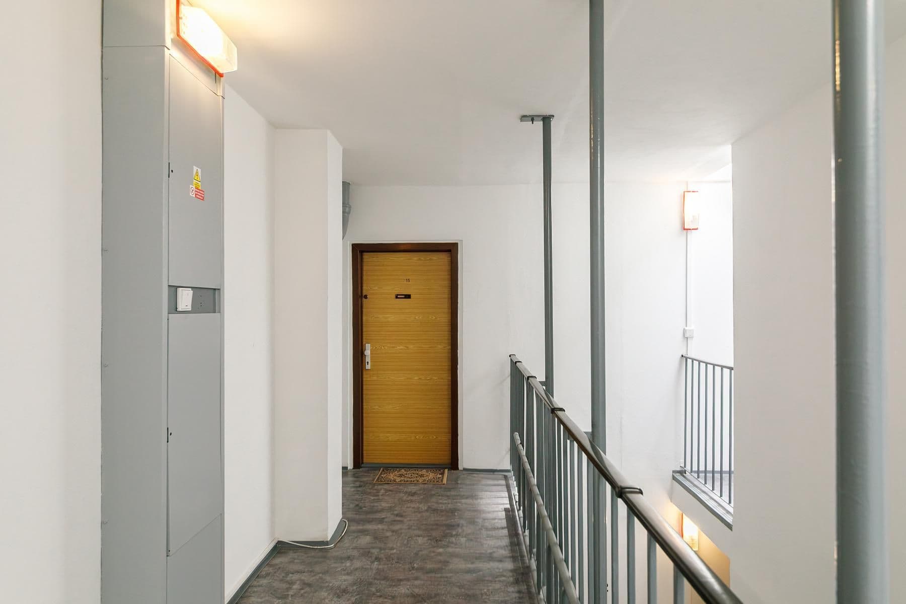Prodej bytu 2+kk 58 m², Proutěná, Praha, Praha Prodej bytu 2+kk 58 m², Proutěná, Praha, Praha