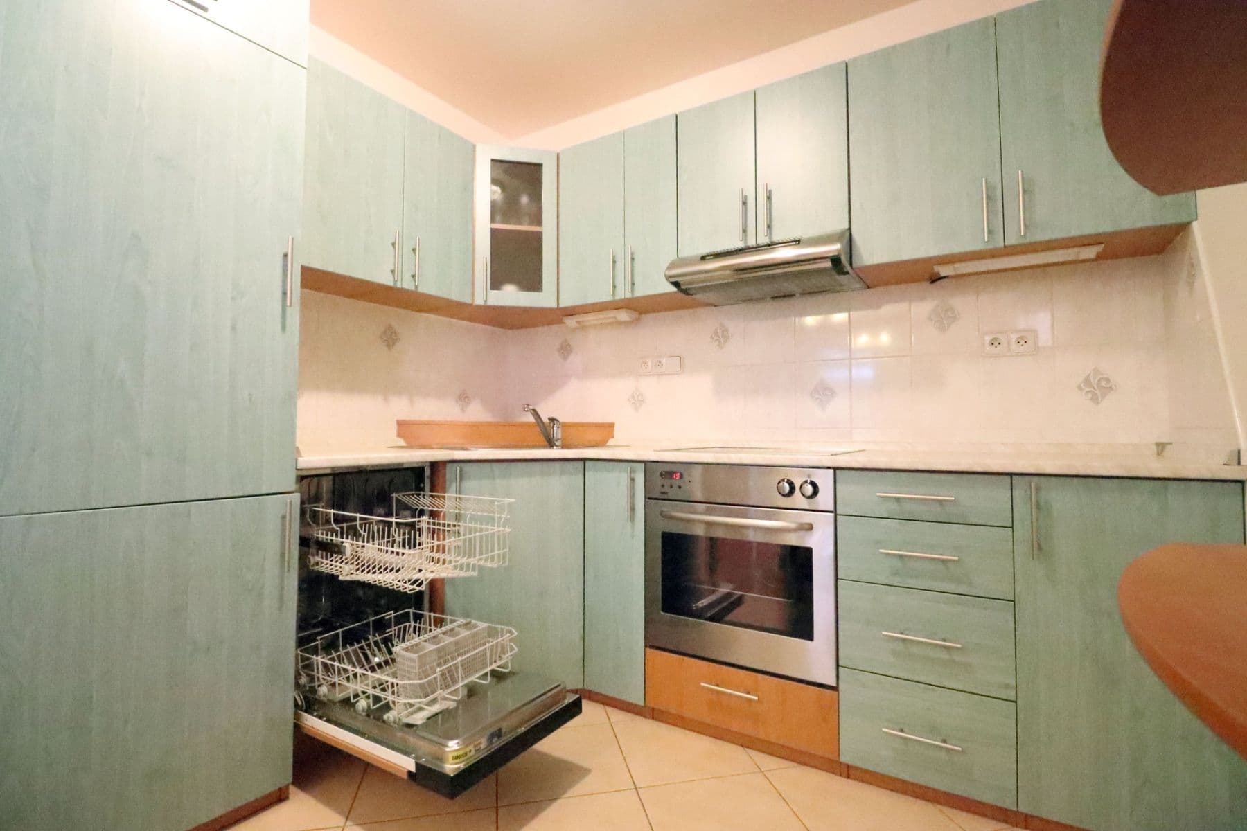 Pronájem bytu 2+kk 59 m², Podvinný mlýn, Praha, Praha Pronájem bytu 2+kk 59 m², Podvinný mlýn, Praha, Praha