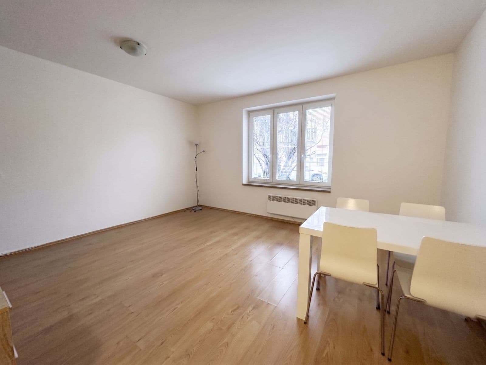 Prodej bytu 1+kk 31 m², Novovysočanská, Praha, Praha Prodej bytu 1+kk 31 m², Novovysočanská, Praha, Praha