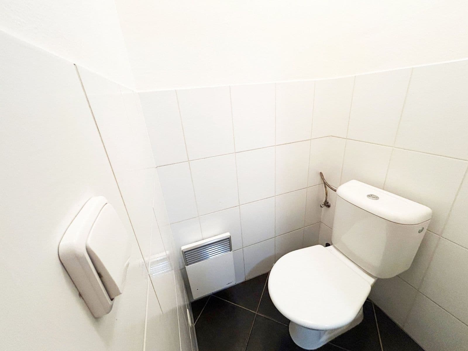 Prodej bytu 1+kk 31 m², Novovysočanská, Praha, Praha Prodej bytu 1+kk 31 m², Novovysočanská, Praha, Praha