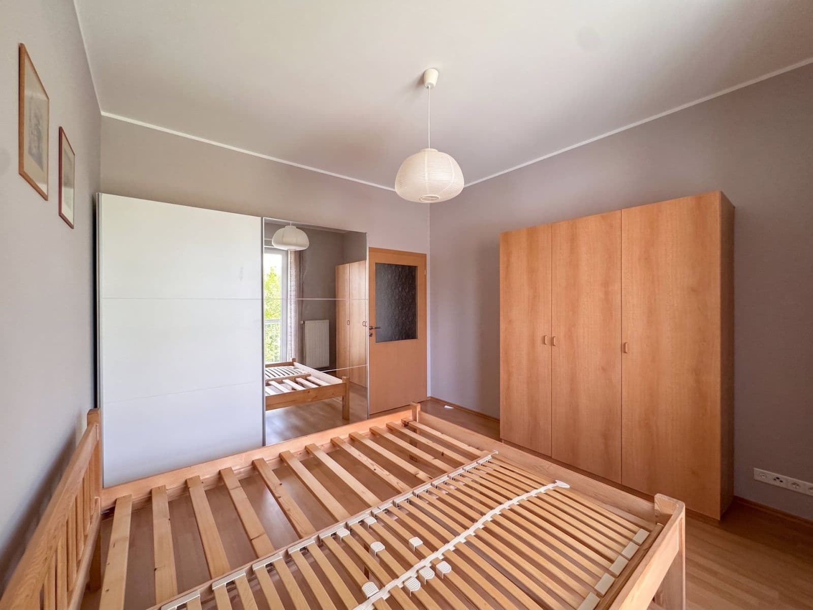 Pronájem bytu 3+kk 84 m², Lomená, Zbuzany, Středočeský kraj Pronájem bytu 3+kk 84 m², Lomená, Zbuzany, Středočeský kraj