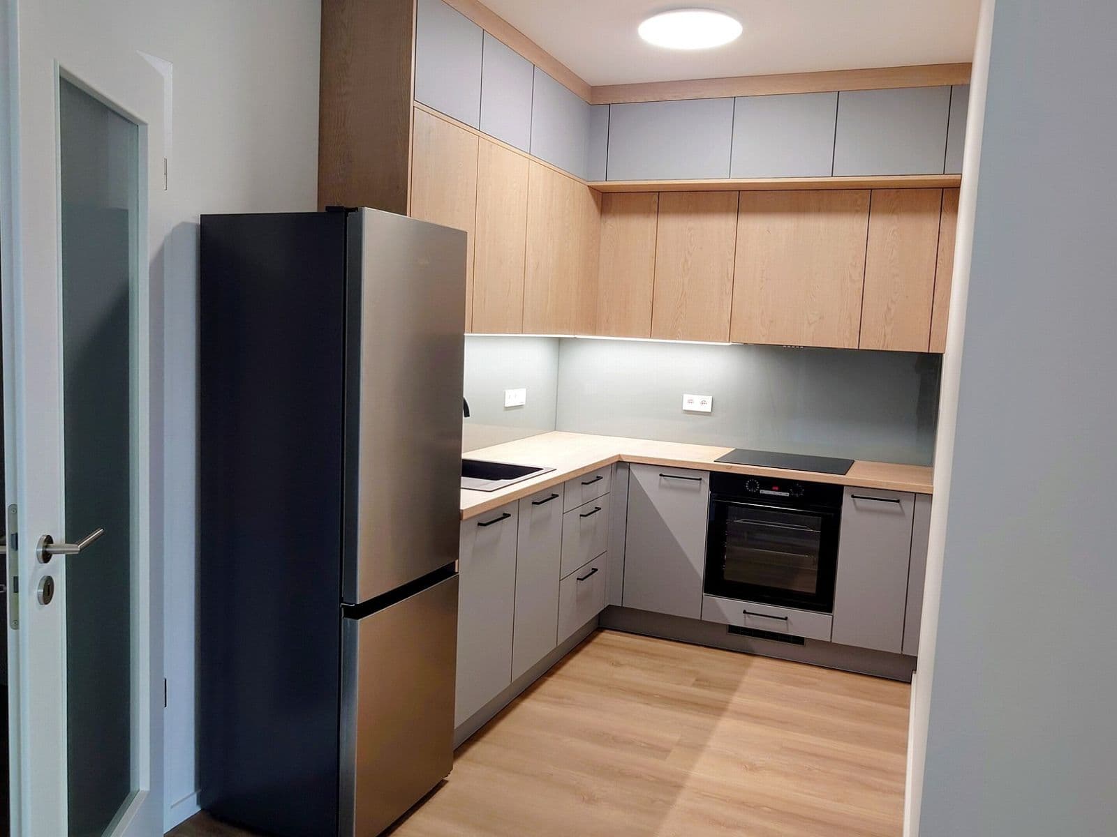 Pronájem bytu 2+kk 56 m², Divíškové, Praha, Praha Pronájem bytu 2+kk 56 m², Divíškové, Praha, Praha