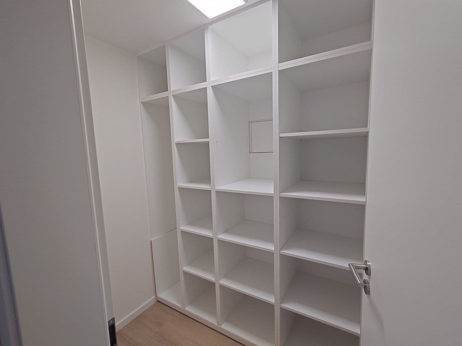 Pronájem bytu 2+kk 56 m², Divíškové, Praha, Praha Pronájem bytu 2+kk 56 m², Divíškové, Praha, Praha