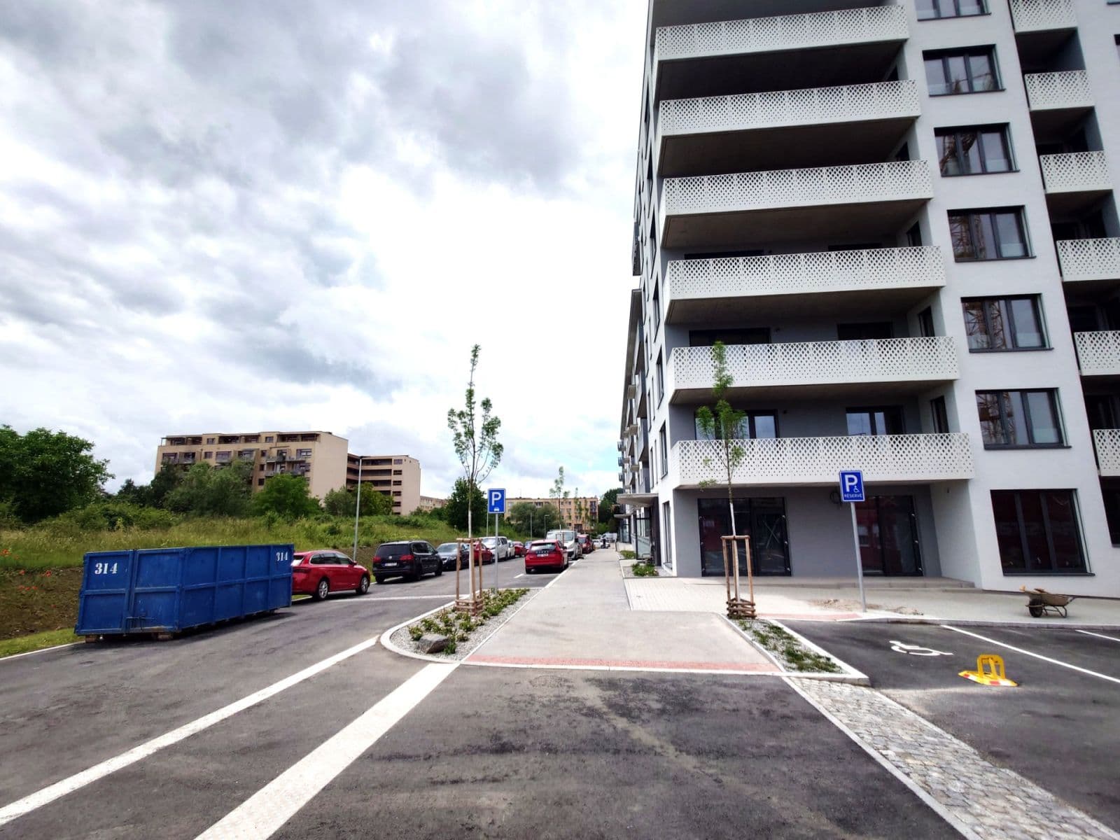 Pronájem bytu 2+kk 56 m², Divíškové, Praha, Praha Pronájem bytu 2+kk 56 m², Divíškové, Praha, Praha