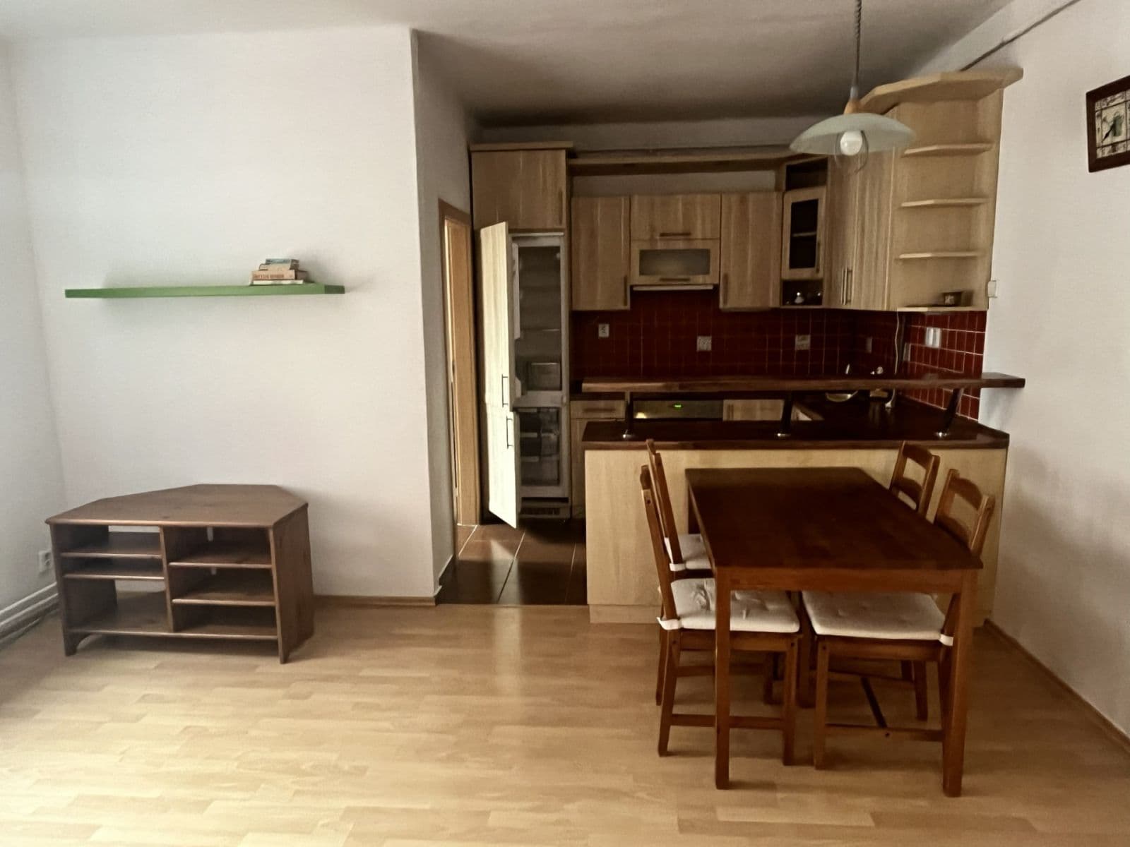Pronájem bytu 3+kk 93 m², Bieblova, Ostrava, Moravskoslezský kraj Pronájem bytu 3+kk 93 m², Bieblova, Ostrava, Moravskoslezský kraj