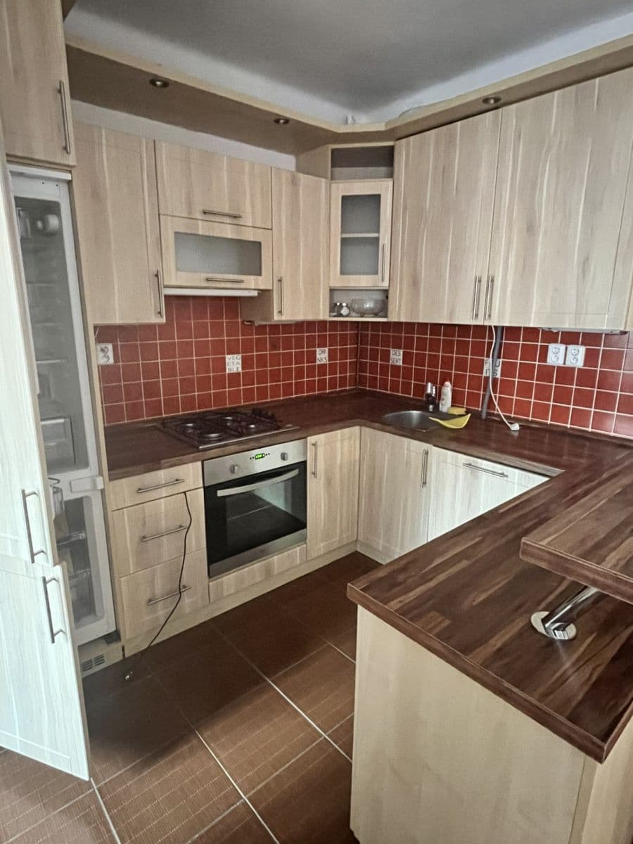 Pronájem bytu 3+kk 93 m², Bieblova, Ostrava, Moravskoslezský kraj Pronájem bytu 3+kk 93 m², Bieblova, Ostrava, Moravskoslezský kraj