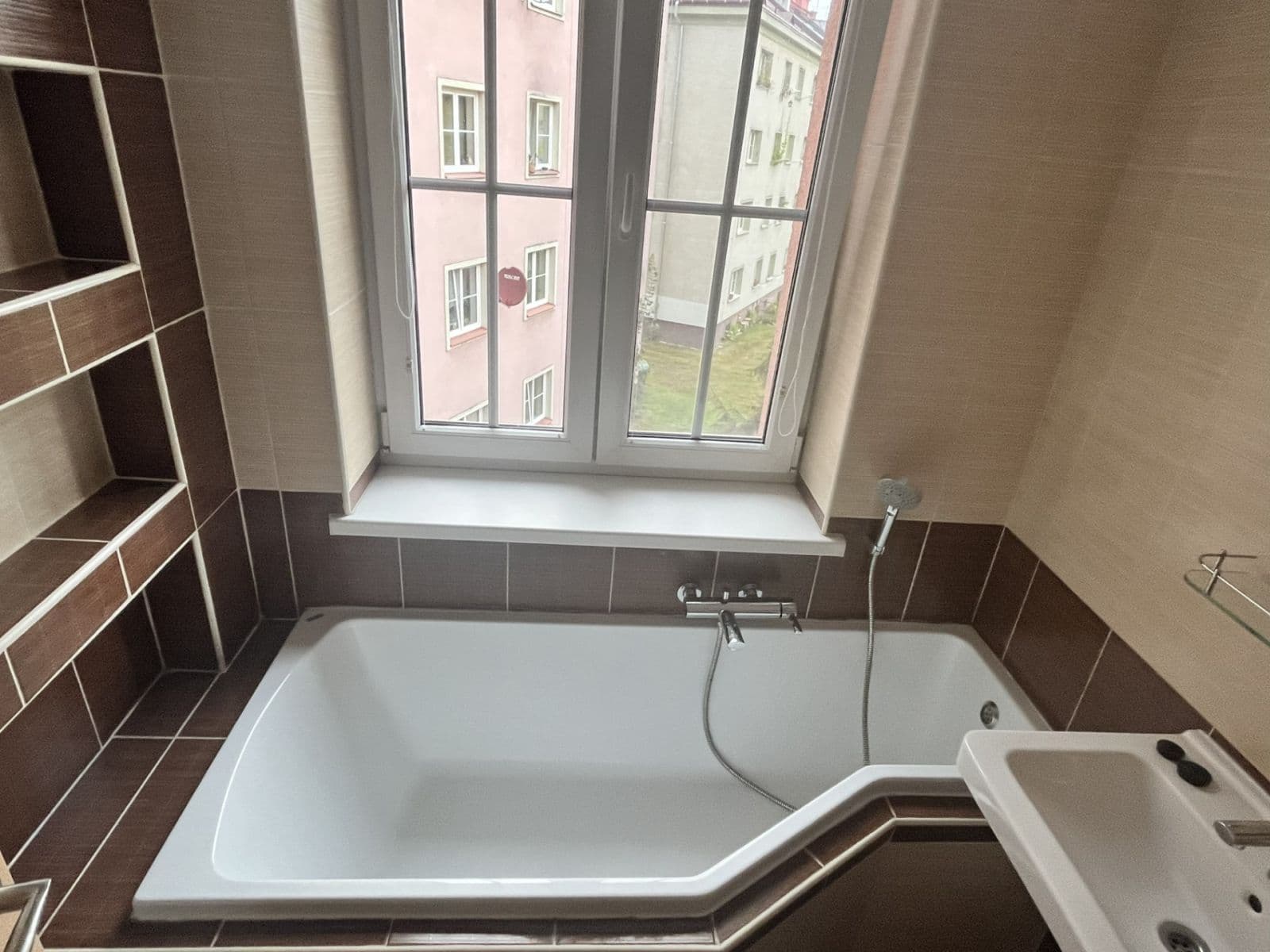 Pronájem bytu 3+kk 93 m², Bieblova, Ostrava, Moravskoslezský kraj Pronájem bytu 3+kk 93 m², Bieblova, Ostrava, Moravskoslezský kraj