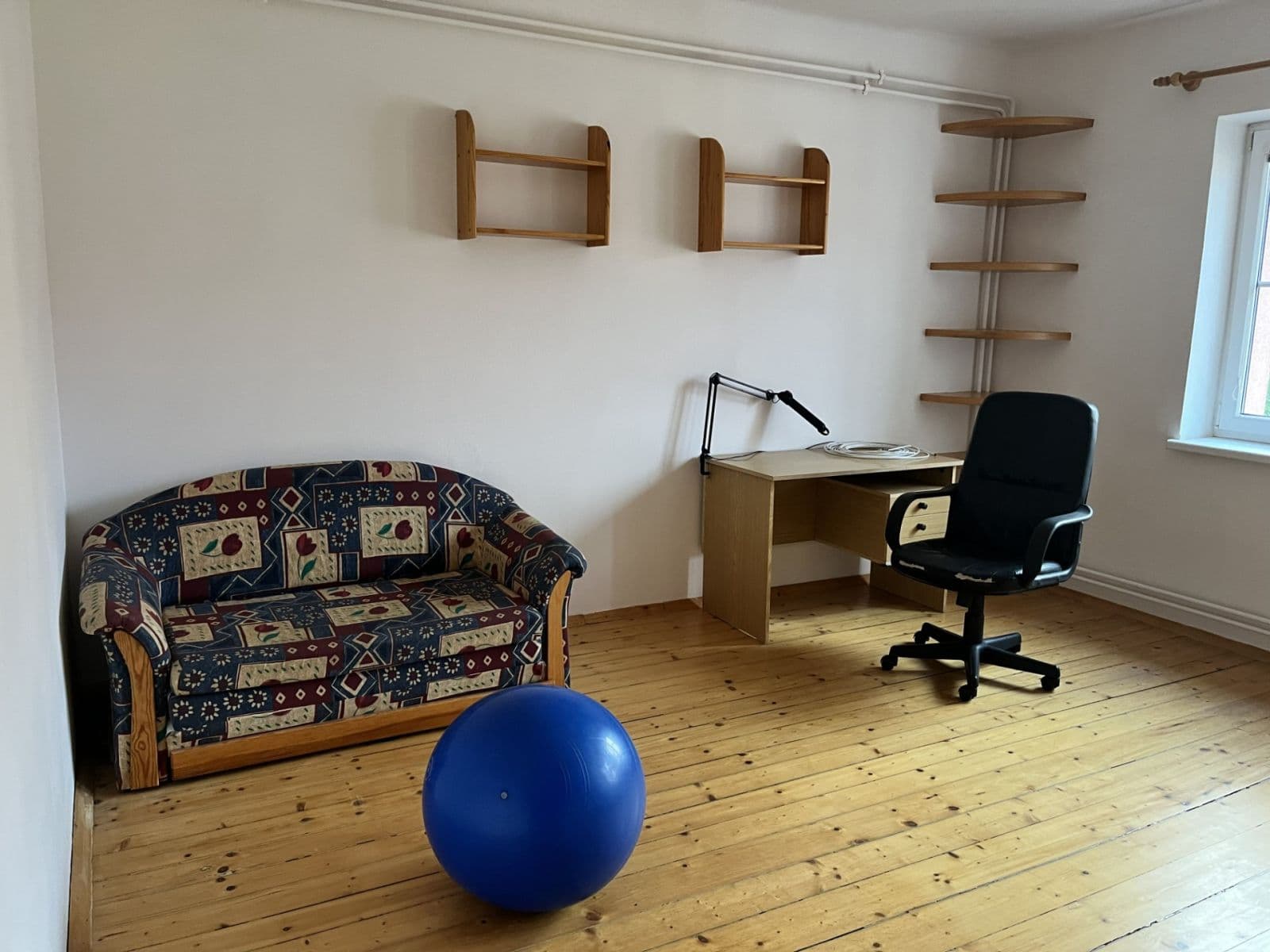Pronájem bytu 3+kk 93 m², Bieblova, Ostrava, Moravskoslezský kraj Pronájem bytu 3+kk 93 m², Bieblova, Ostrava, Moravskoslezský kraj