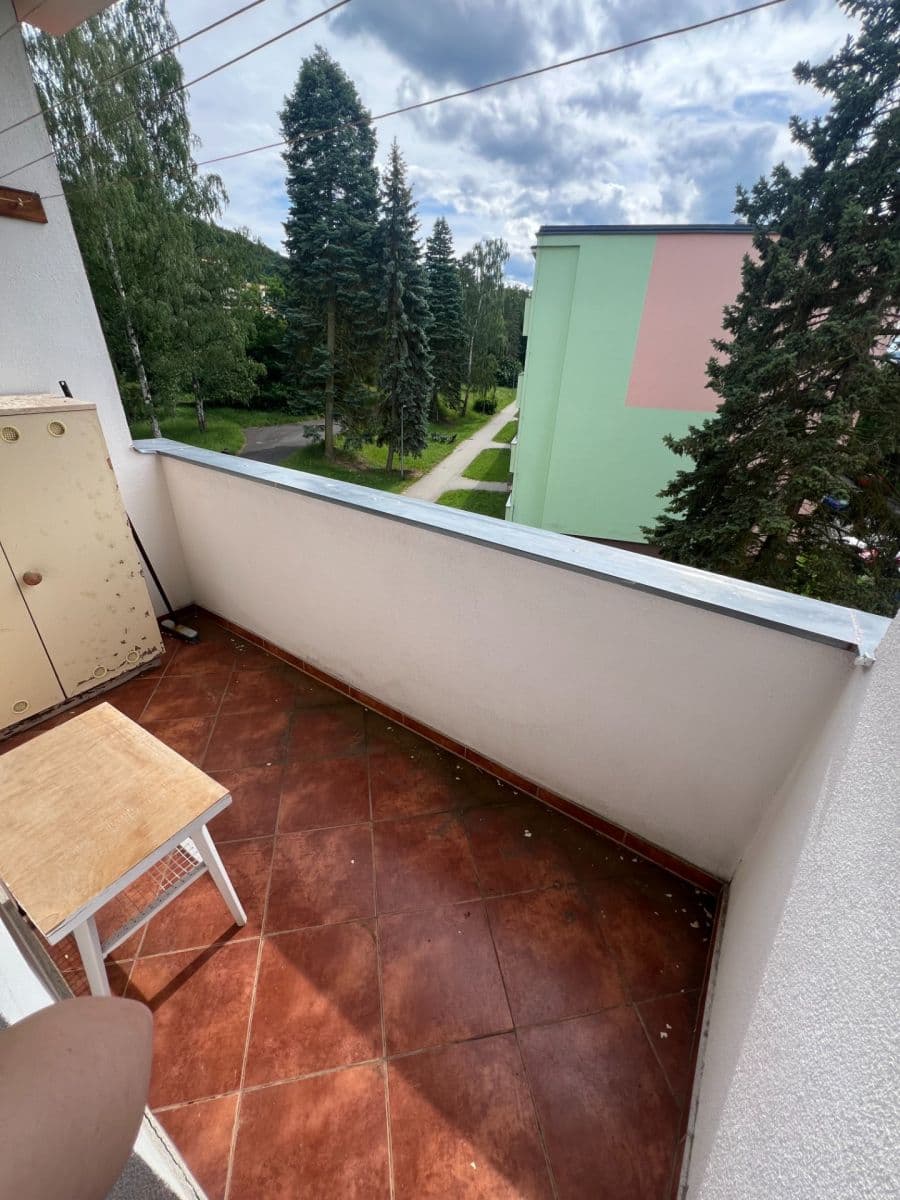 Pronájem bytu 2+1 64 m², Gagarinova, Karlovy Vary, Karlovarský kraj Pronájem bytu 2+1 64 m², Gagarinova, Karlovy Vary, Karlovarský kraj