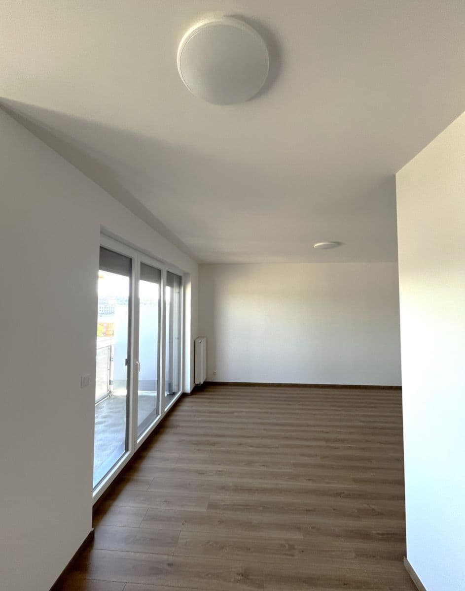 Pronájem bytu 2+kk 59 m², Gerstelova, Praha, Praha Pronájem bytu 2+kk 59 m², Gerstelova, Praha, Praha