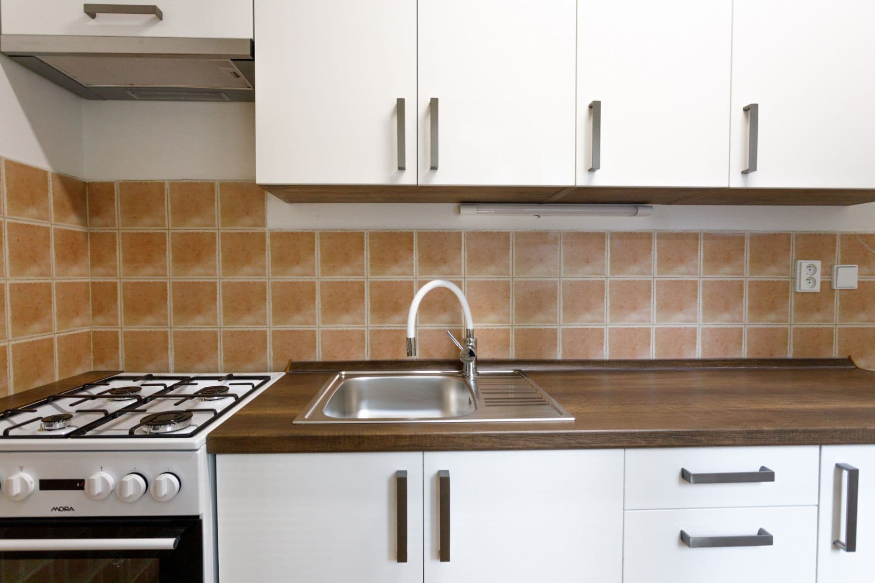 Prodej bytu 3+1 60 m², tř. 17. listopadu, Přerov, Olomoucký kraj Prodej bytu 3+1 60 m², tř. 17. listopadu, Přerov, Olomoucký kraj
