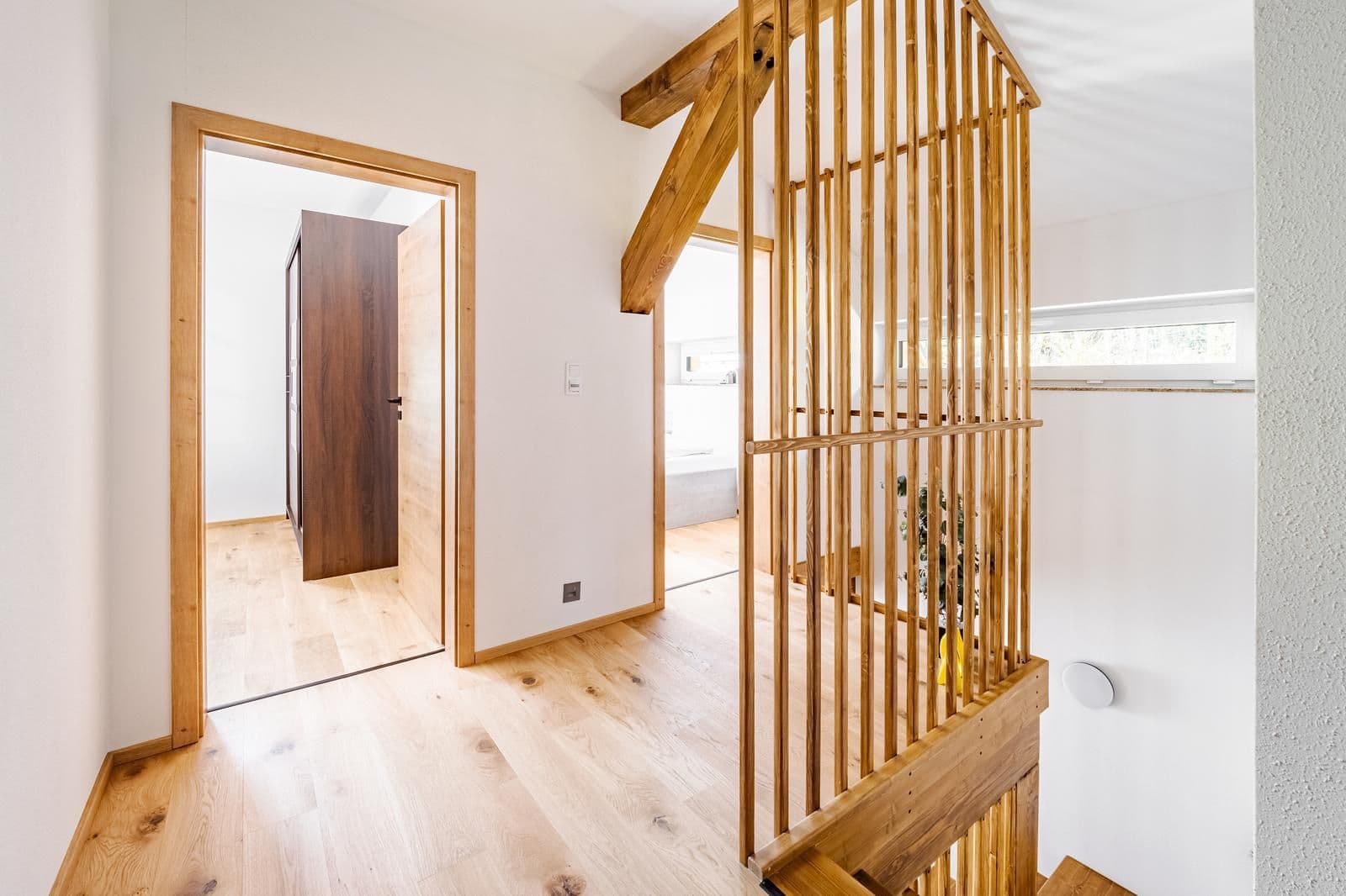 Prodej domu 154 m², pozemek 1.300 m², Horní Planá, Jihočeský kraj Prodej domu 154 m², pozemek 1.300 m², Horní Planá, Jihočeský kraj