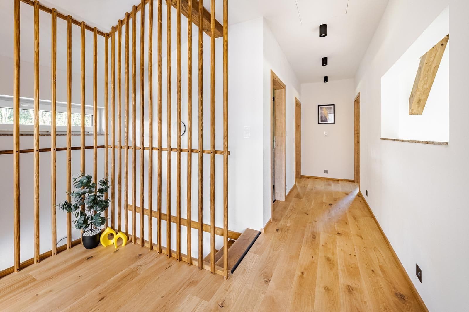 Prodej domu 154 m², pozemek 1.300 m², Horní Planá, Jihočeský kraj Prodej domu 154 m², pozemek 1.300 m², Horní Planá, Jihočeský kraj