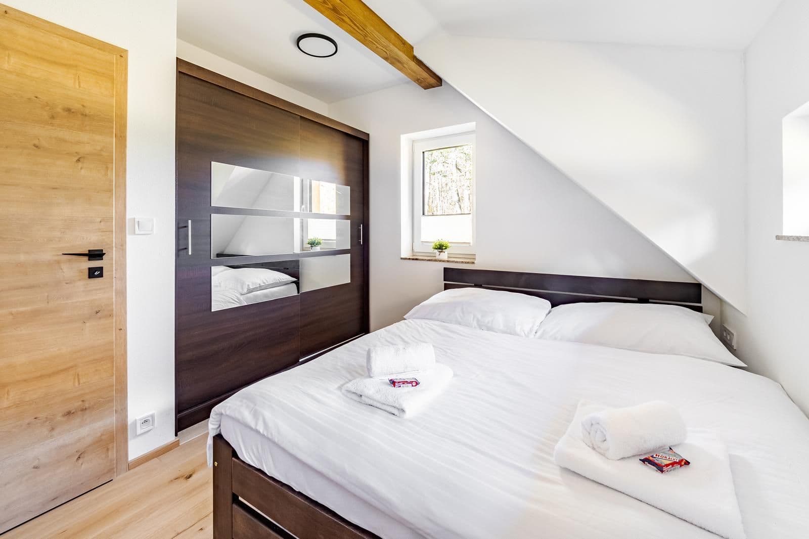 Prodej domu 154 m², pozemek 1.300 m², Horní Planá, Jihočeský kraj Prodej domu 154 m², pozemek 1.300 m², Horní Planá, Jihočeský kraj