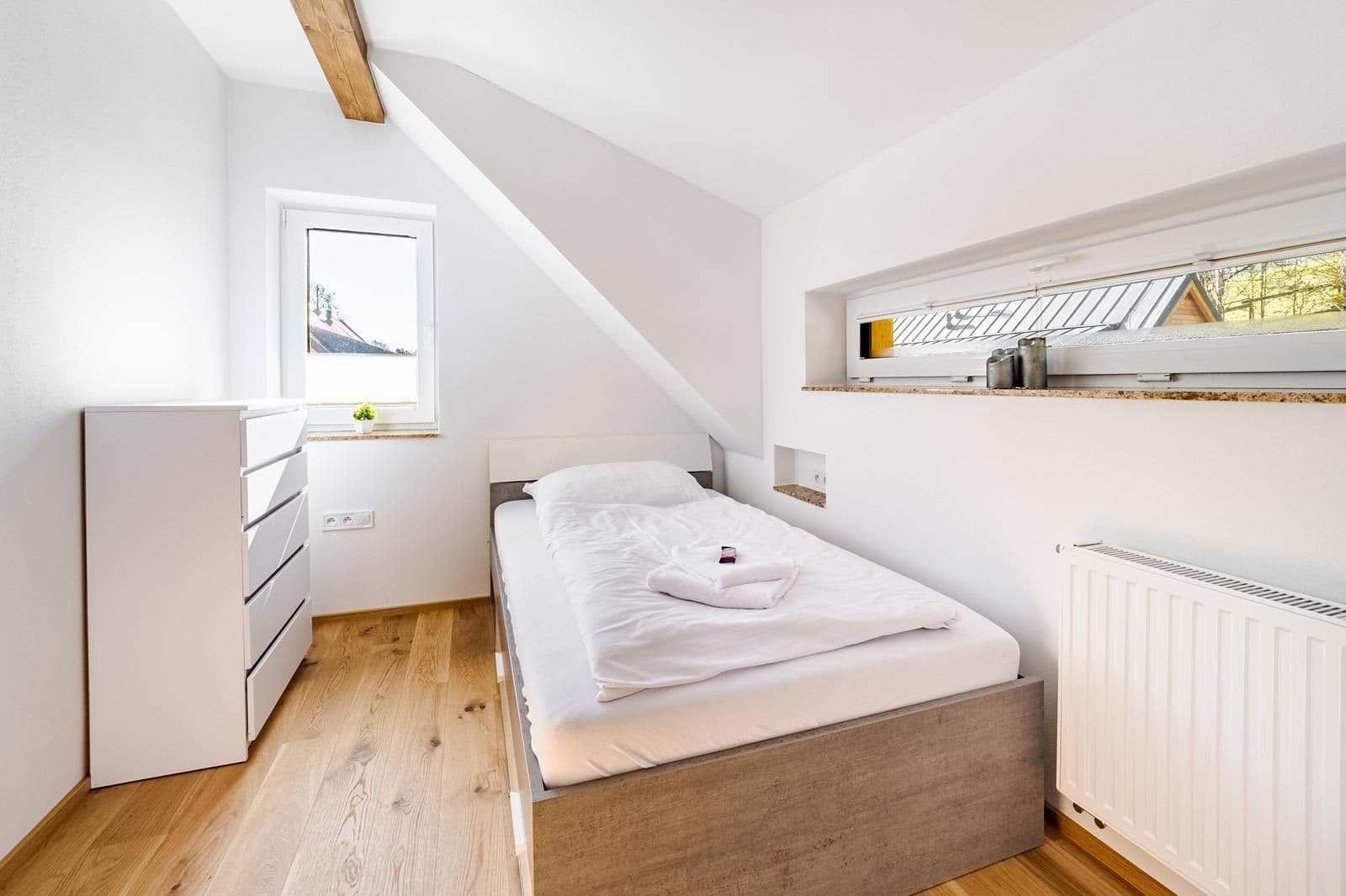 Prodej domu 154 m², pozemek 1.300 m², Horní Planá, Jihočeský kraj Prodej domu 154 m², pozemek 1.300 m², Horní Planá, Jihočeský kraj