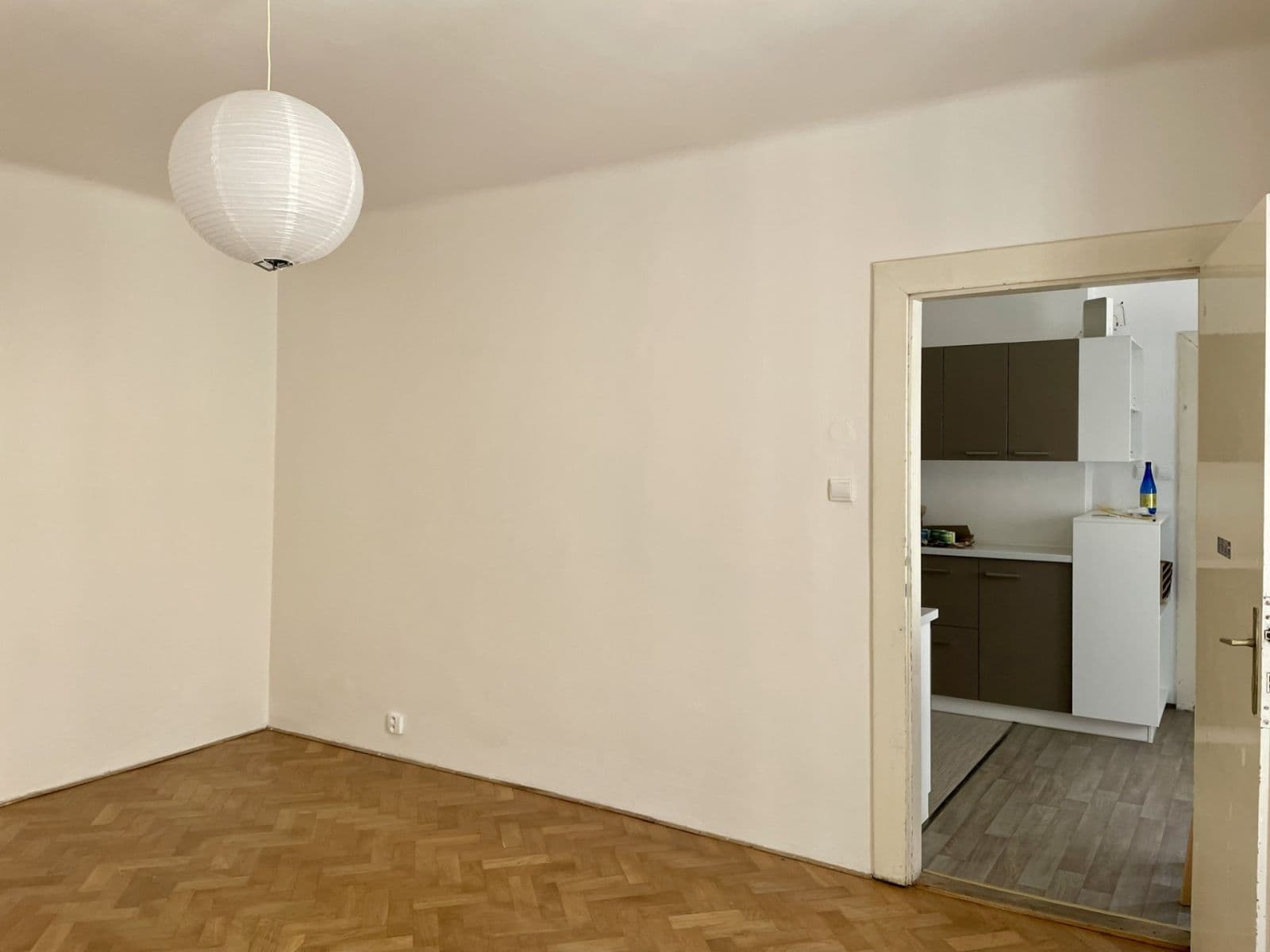 Pronájem bytu 1+1 42 m², Jugoslávských partyzánů, Praha, Praha Pronájem bytu 1+1 42 m², Jugoslávských partyzánů, Praha, Praha