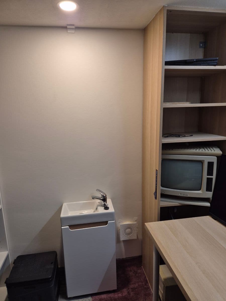 Prodej nebytového prostoru 5 m², Ruská, Praha, Praha Prodej nebytového prostoru 5 m², Ruská, Praha, Praha
