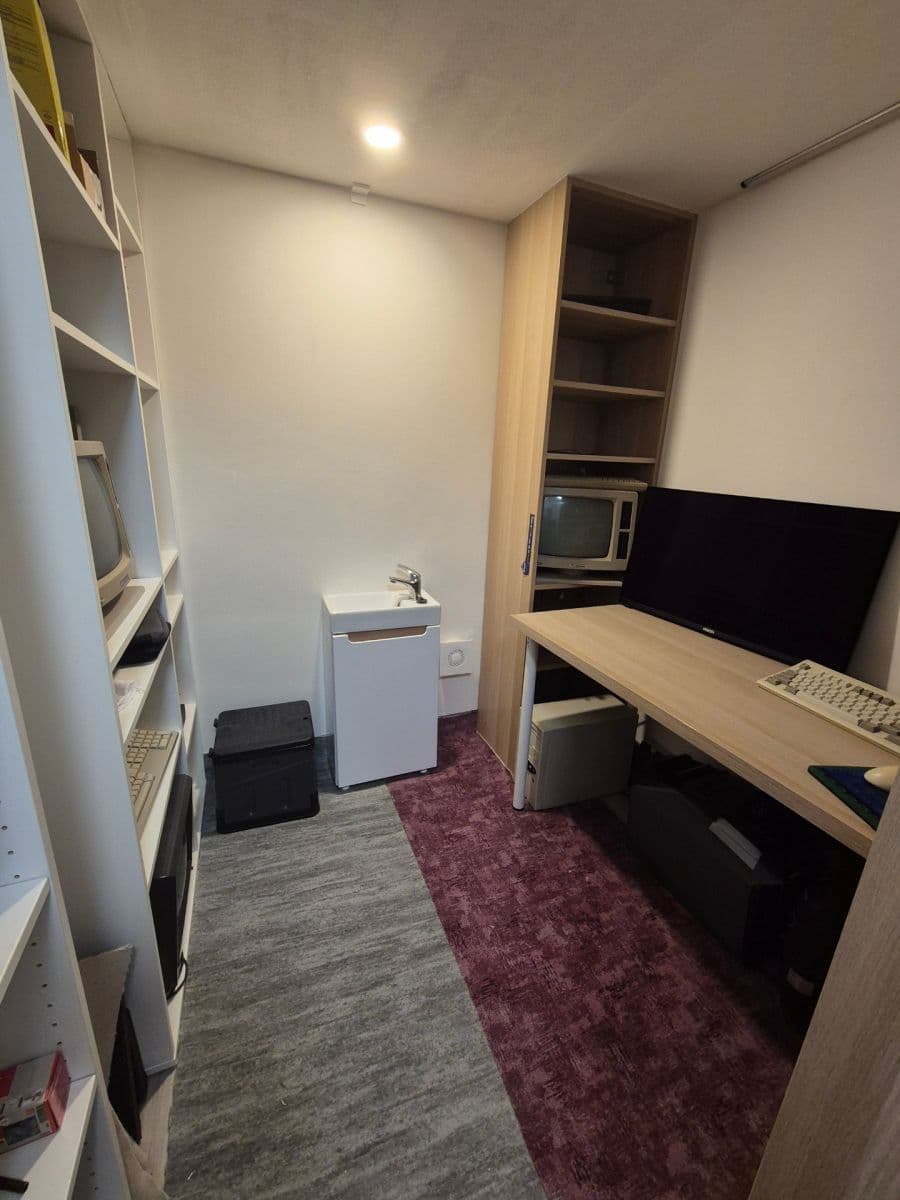 Prodej nebytového prostoru 5 m², Ruská, Praha, Praha Prodej nebytového prostoru 5 m², Ruská, Praha, Praha