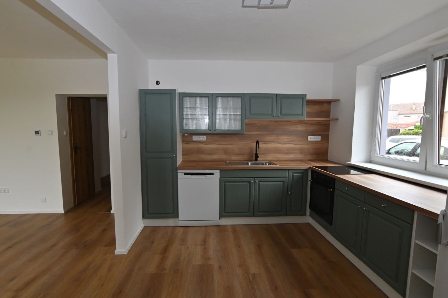 Pronájem bytu 2+kk 85 m², Měšťanská, Brno, Jihomoravský kraj Pronájem bytu 2+kk 85 m², Měšťanská, Brno, Jihomoravský kraj