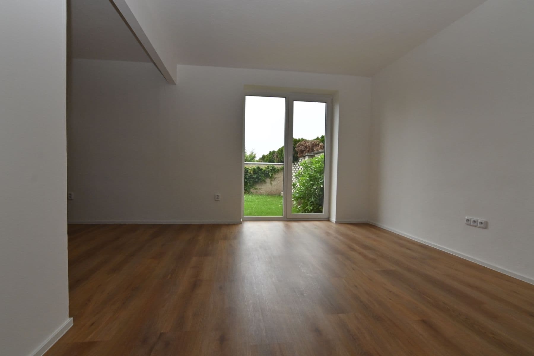 Pronájem bytu 2+kk 85 m², Měšťanská, Brno, Jihomoravský kraj Pronájem bytu 2+kk 85 m², Měšťanská, Brno, Jihomoravský kraj