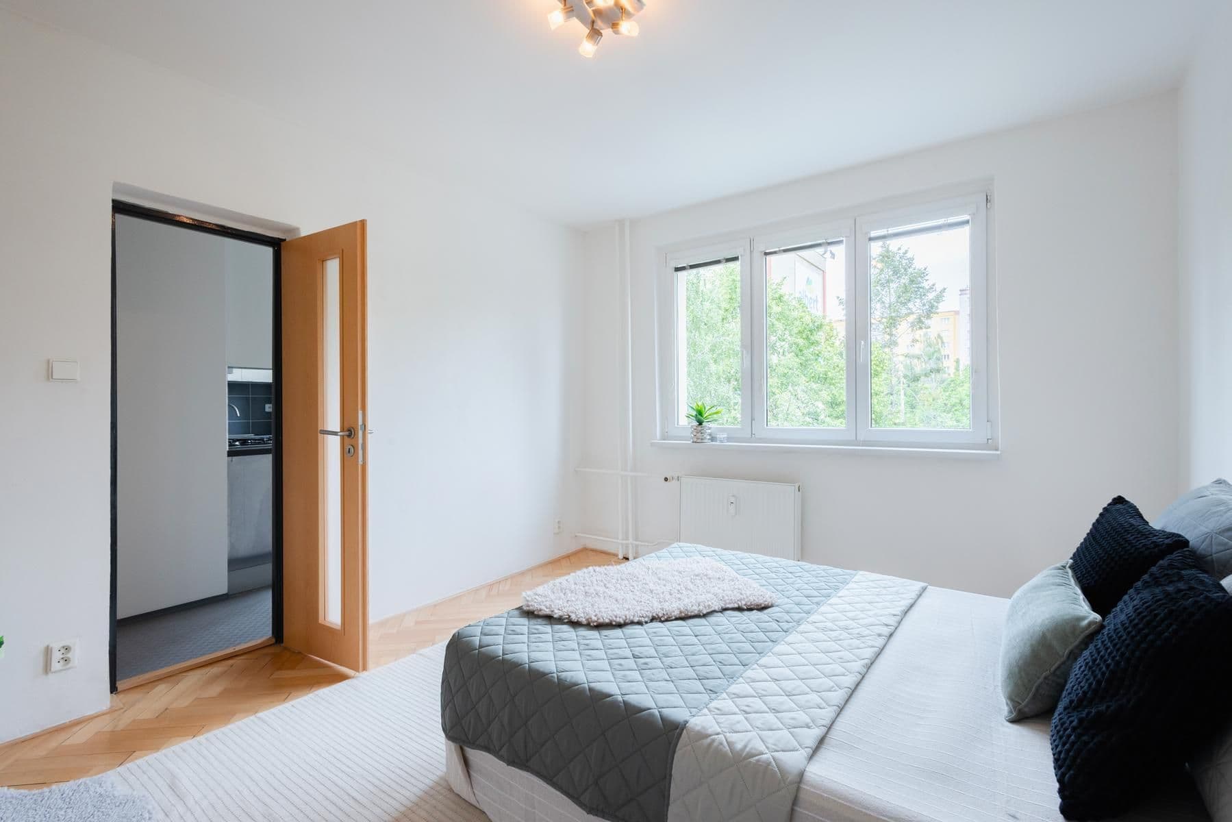 Prodej bytu 2+1 57 m², Kamerunská, Praha, Praha Prodej bytu 2+1 57 m², Kamerunská, Praha, Praha
