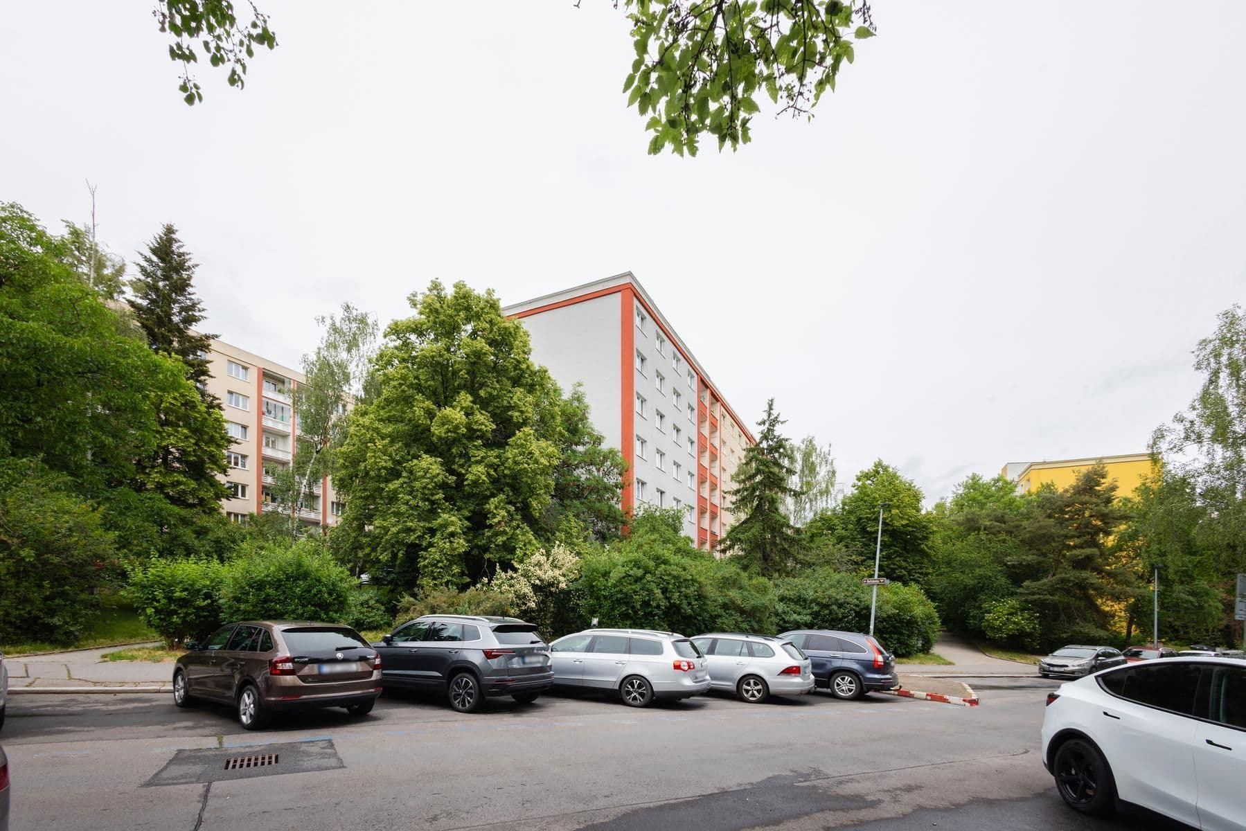 Prodej bytu 2+1 57 m², Kamerunská, Praha, Praha Prodej bytu 2+1 57 m², Kamerunská, Praha, Praha