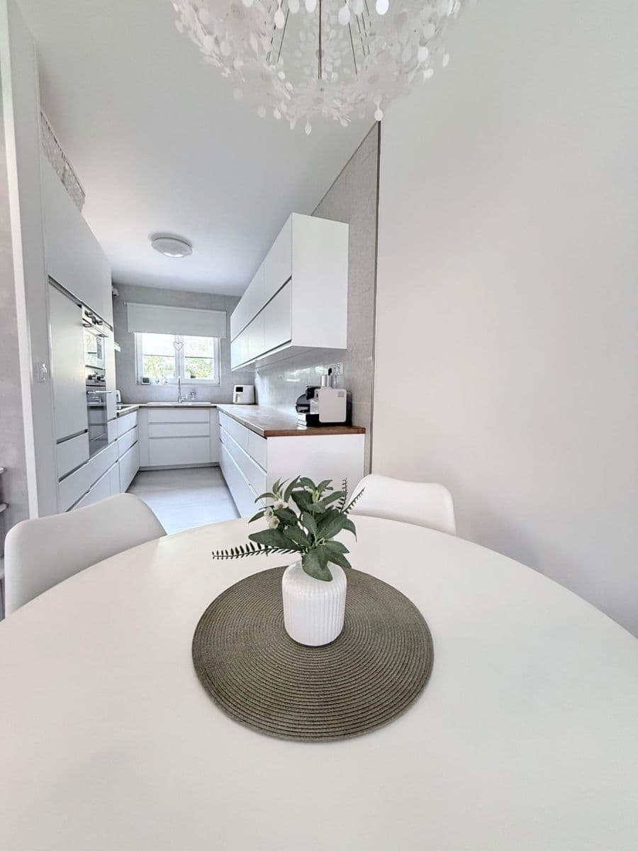 Prodej domu 108 m², pozemek 190 m², Dolní Kasárna, Klecany, Středočeský kraj Prodej domu 108 m², pozemek 190 m², Dolní Kasárna, Klecany, Středočeský kraj