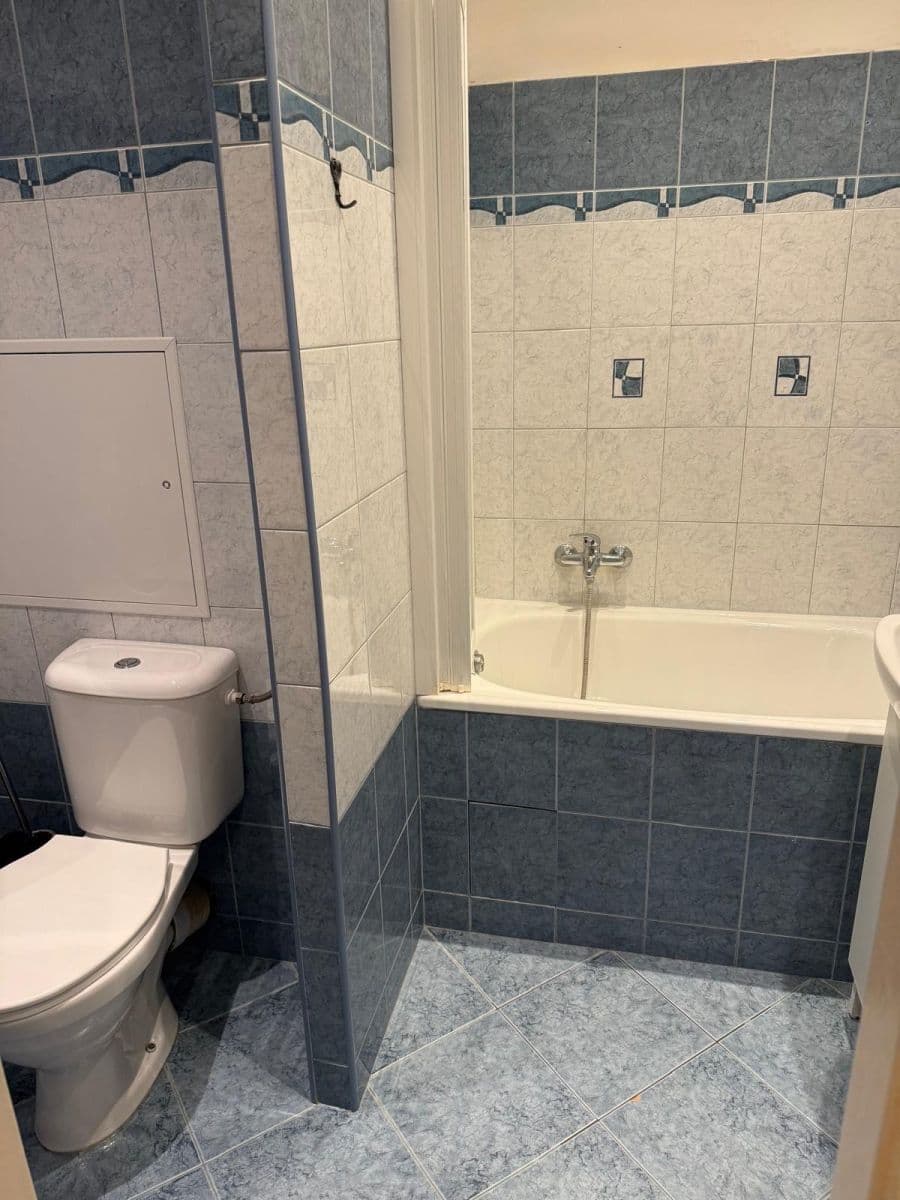 Pronájem bytu 1+kk 31 m², Brodského, Praha, Praha Pronájem bytu 1+kk 31 m², Brodského, Praha, Praha