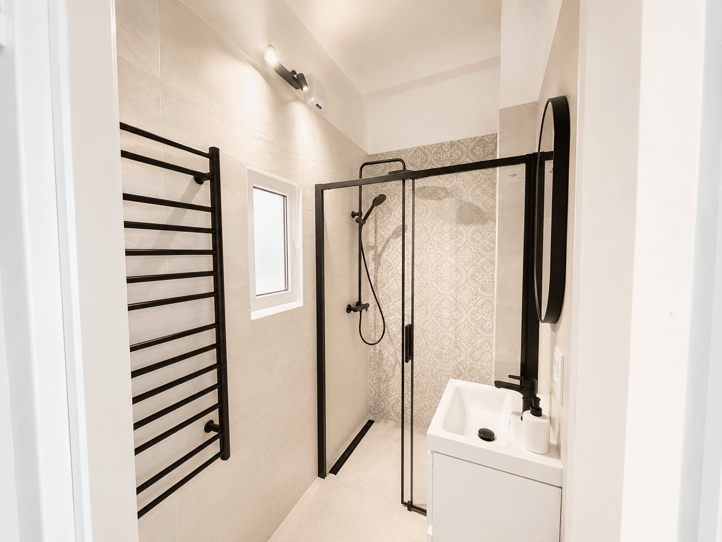 Prodej bytu 2+kk 48 m², Plzeňská, Praha, Praha Prodej bytu 2+kk 48 m², Plzeňská, Praha, Praha